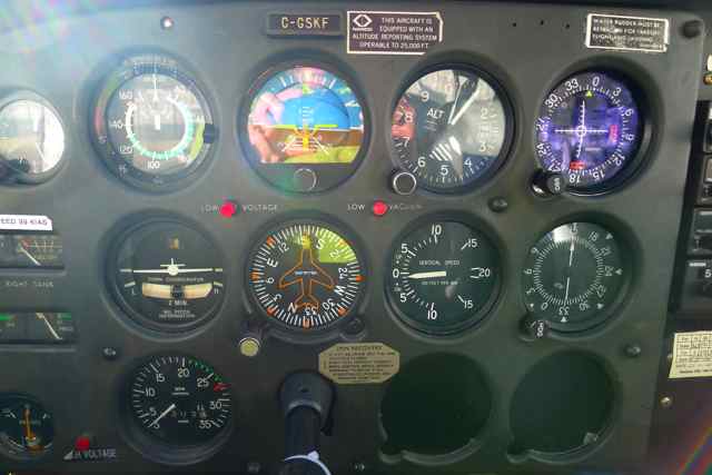 Cessna 172 instrument panel