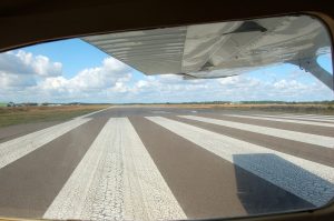 cessna 172 on departure